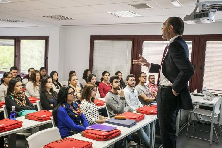  TPR Activities for Online ESL Classroom Management 